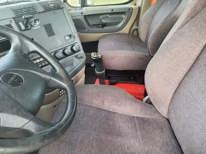2019 FREIGHTLINER/MERCEDES CASCADIA 125