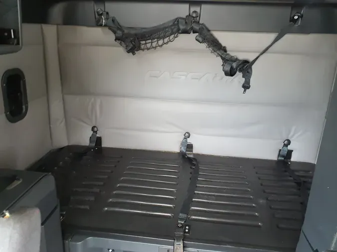 2019 FREIGHTLINER/MERCEDES CASCADIA 125