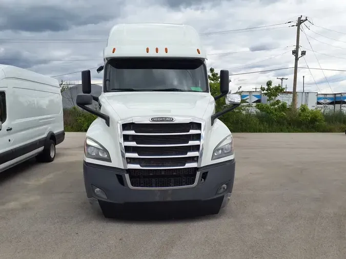 2019 FREIGHTLINER NEW CASCADIA PX12664