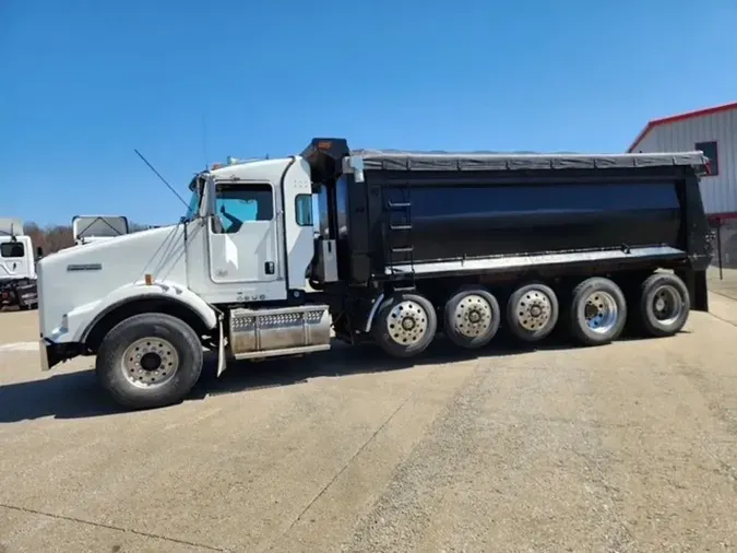 2020 Kenworth T800ee5cb6fa5dc4c54937fd9c292d58653e