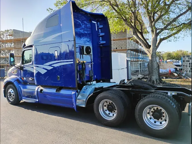 2022 Peterbilt 579