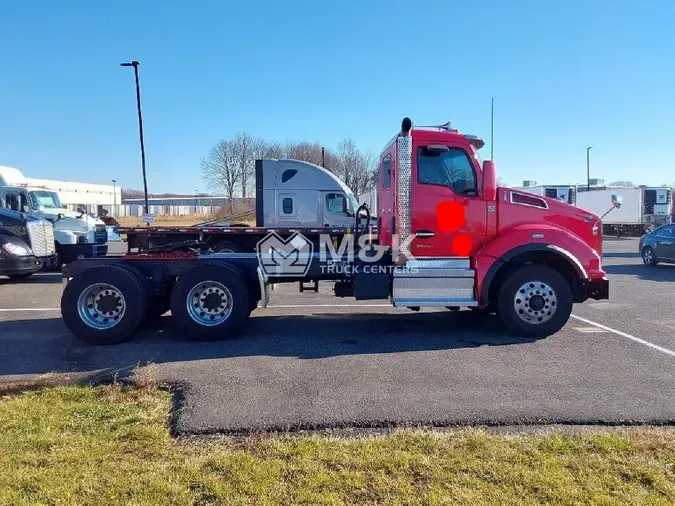 2022 KENWORTH T880