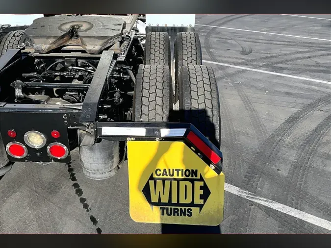 2021 INT LT625 6x4