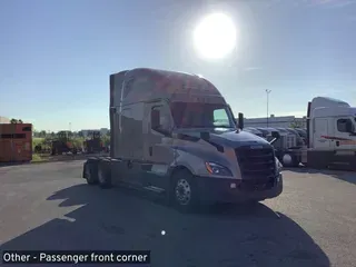2021 Freightliner Cascadia 126