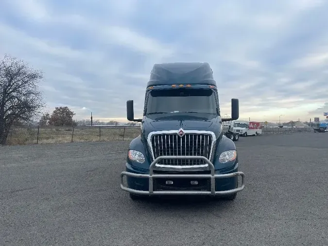 2019 International LT625