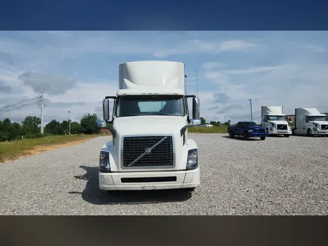2018 Volvo VNL300