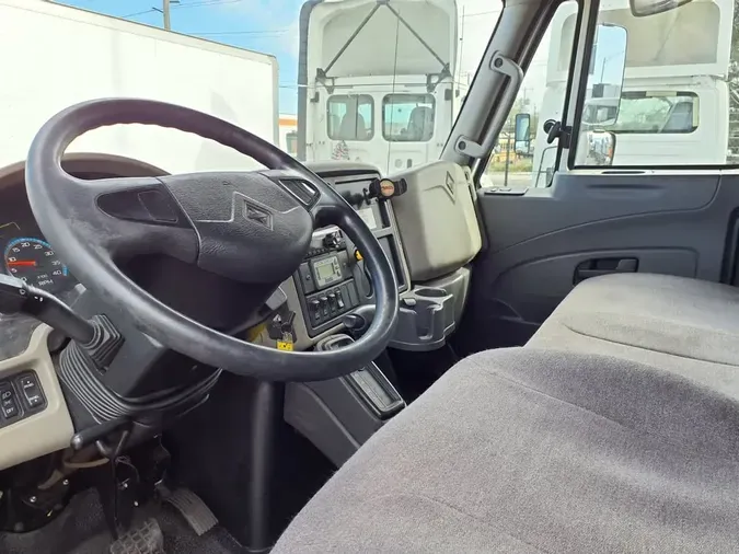 2019 NAVISTAR INTERNATIONAL 4300