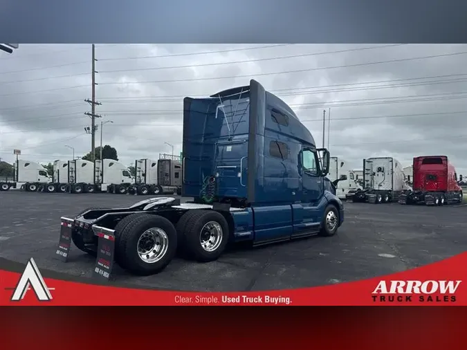 2020 VOLVO VNL760