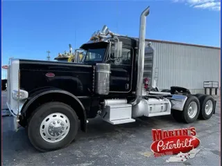 2014 PETERBILT 389
