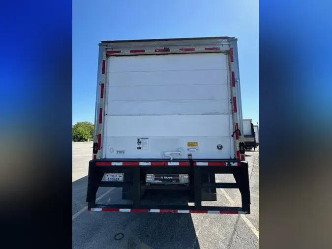 2019 NAVISTAR INTERNATIONAL 4300