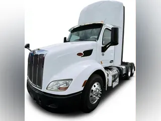 2021 Peterbilt 579