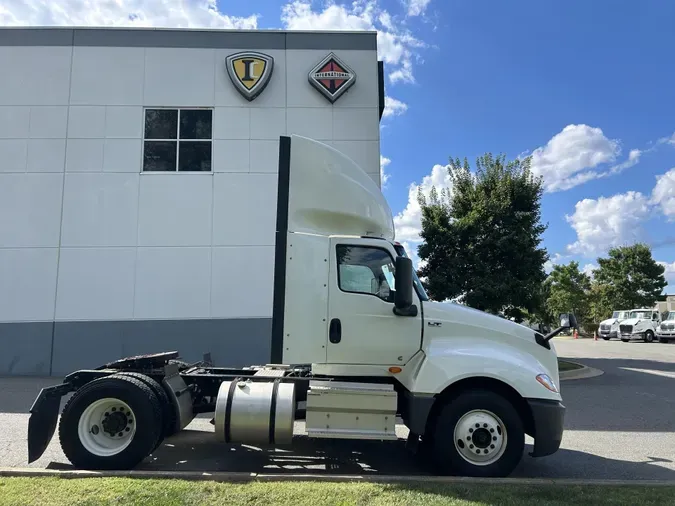 2020 International LT625