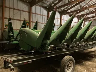 2011 John Deere 608C