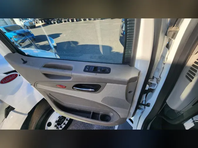 2020 Peterbilt 579
