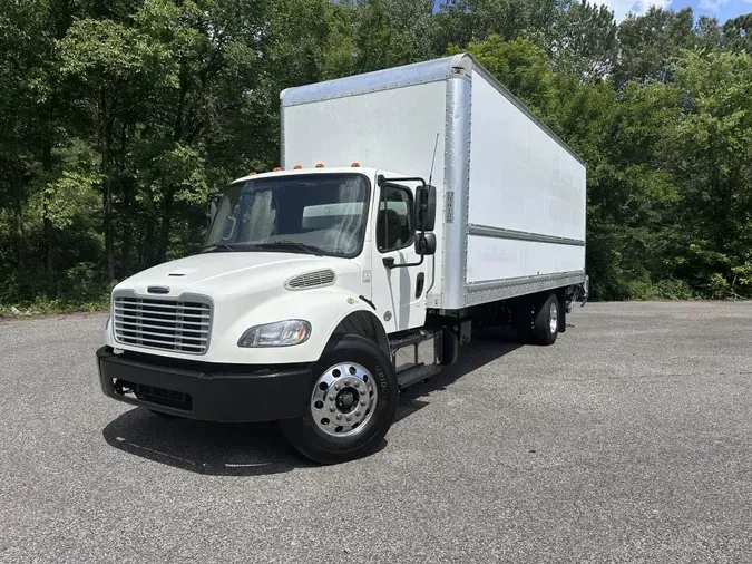 2019 Freightliner Business Class M2 106