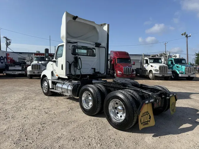 2020 International LT625