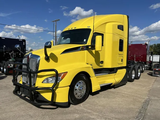 2024 Kenworth T680