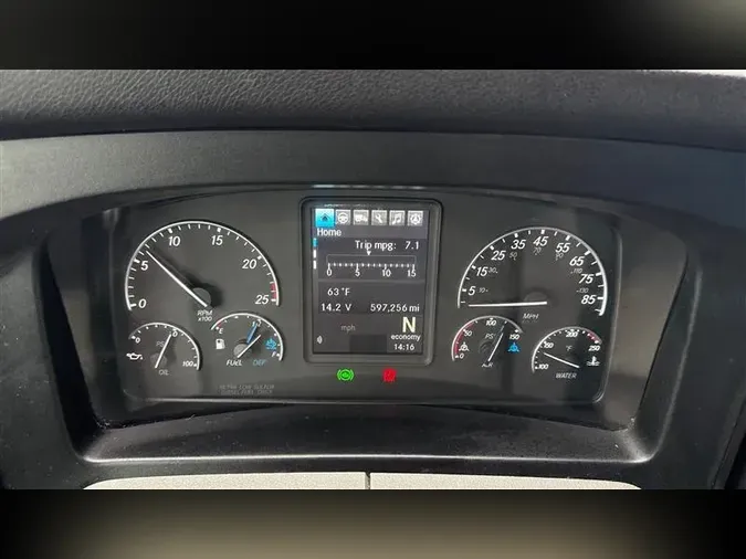 2022 FREIGHTLINER CA126