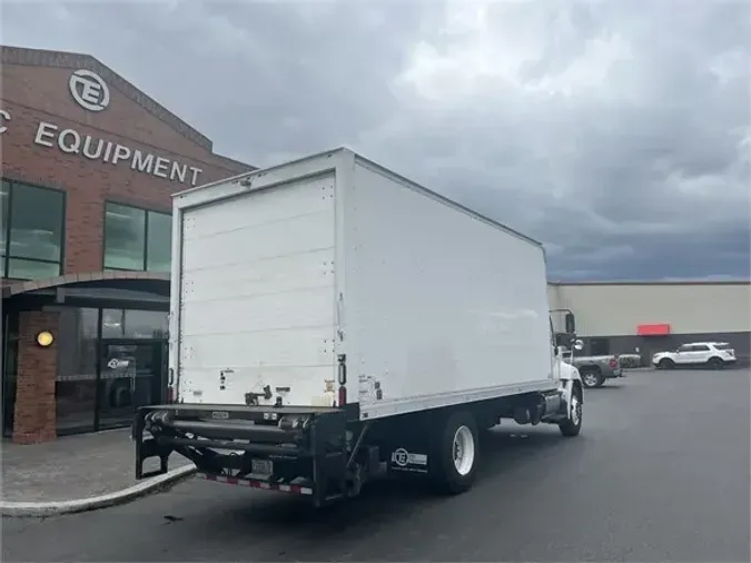 2016 HINO 268