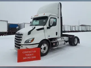 2019 FREIGHTLINER/MERCEDES NEW CASCADIA 116