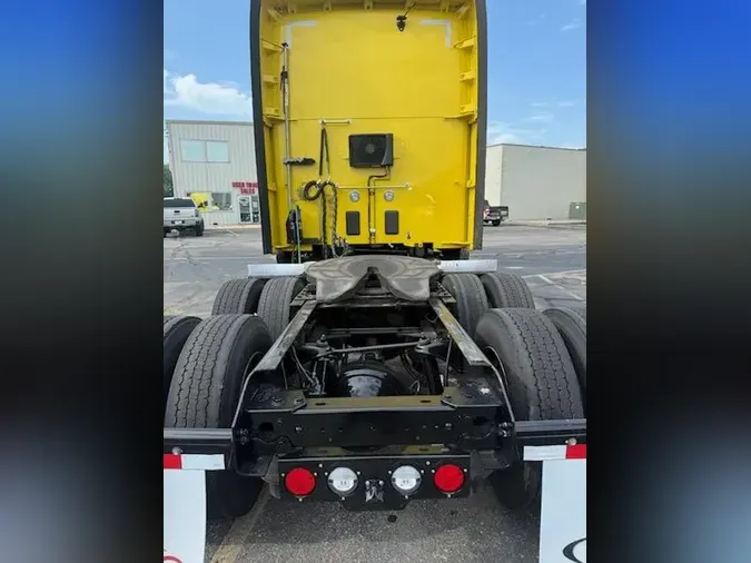 2024 Kenworth T680