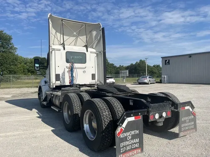 2021 Kenworth T680