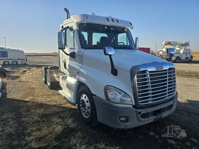 2011 FREIGHTLINER CASCADIA 125ee9e28bcc01a98e97c5a87bd0c7fbec9
