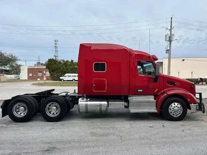 2022 Peterbilt 579