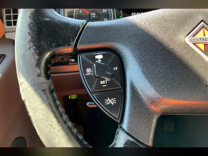 2021 INT LT625 6x4