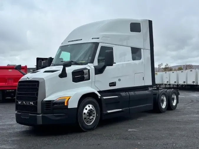 2026 MACK PR64Teeba22d468cdaf7be7192158254e0be6