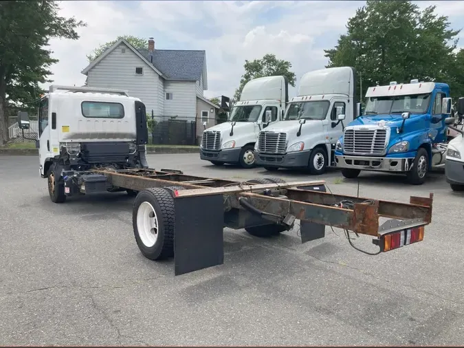 2018 ISUZU NQR