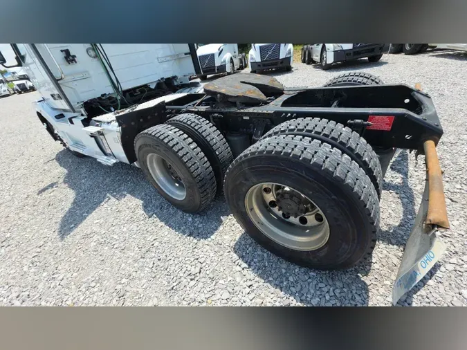 2018 Volvo VNL300