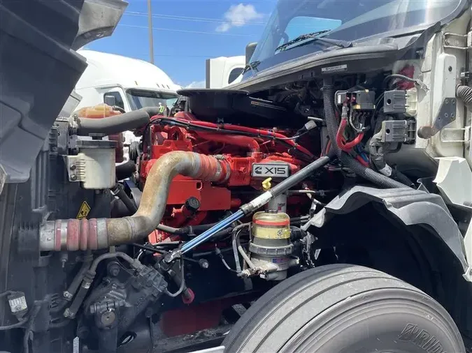 2022 INTERNATIONAL LT625
