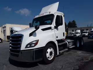 2019 FREIGHTLINER/MERCEDES NEW CASCADIA PX12664