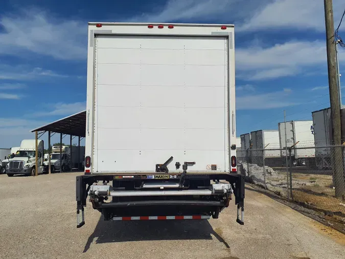 2018 FREIGHTLINER/MERCEDES M2 106