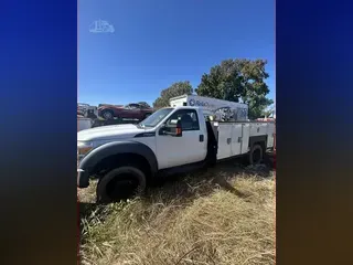 2015 FORD F550