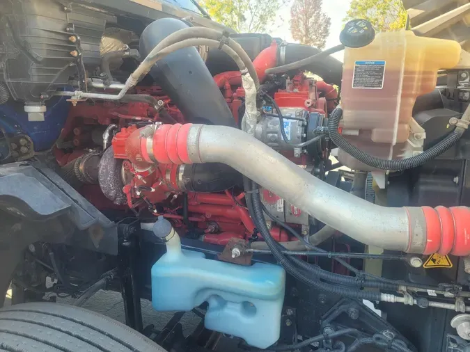 2021 International LT625