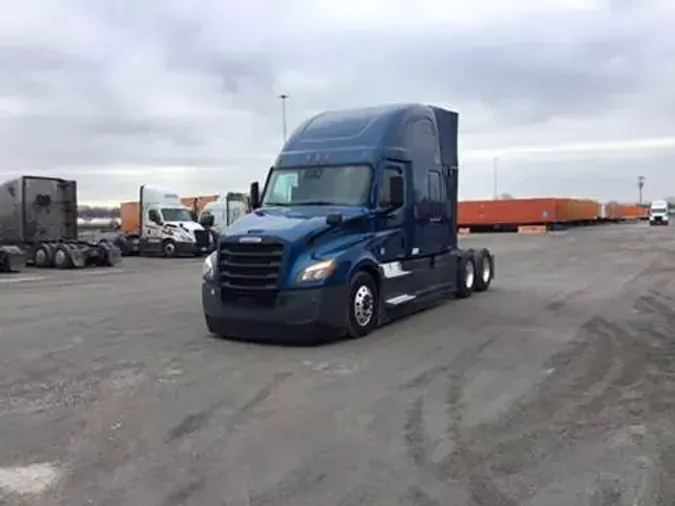 2022 Freightliner Cascadia