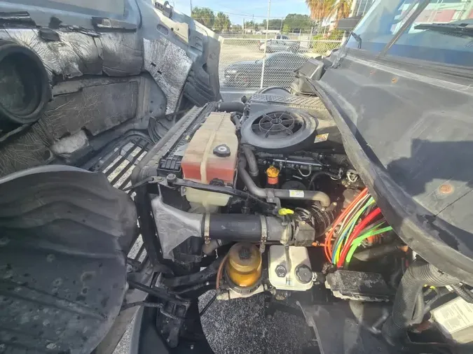 2018 FREIGHTLINER/MERCEDES CASCADIA 113eed9cc58d8a24c3eb31af9154f2ebc18