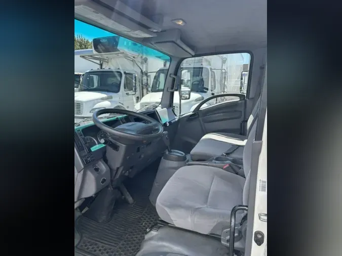 2019 ISUZU NPReee004786796d30ed22ace4799e5d43d
