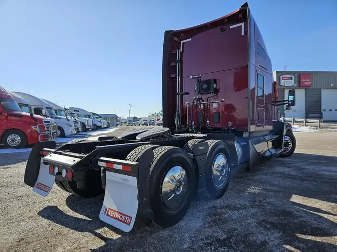 2023 KENWORTH T680