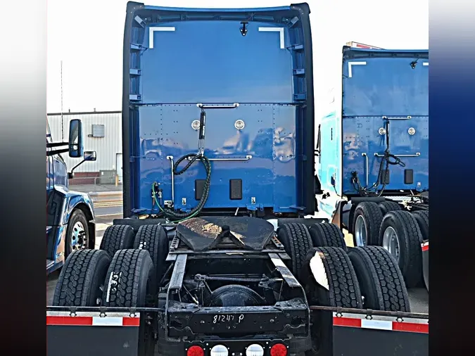 2022 KENWORTH T680