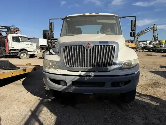 2017 INTERNATIONAL DURASTAR 4400