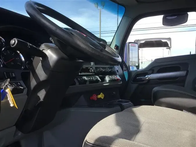 2022 KENWORTH T680eef019dc96f8788aecbbd59dd3582e2a