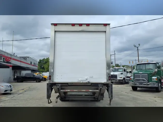 2019 NAVISTAR INTERNATIONAL 4300
