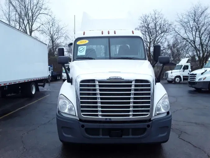 2018 FREIGHTLINER/MERCEDES CASCADIA 125