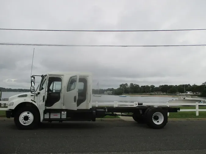 2017 FREIGHTLINER M2 CREW CAB