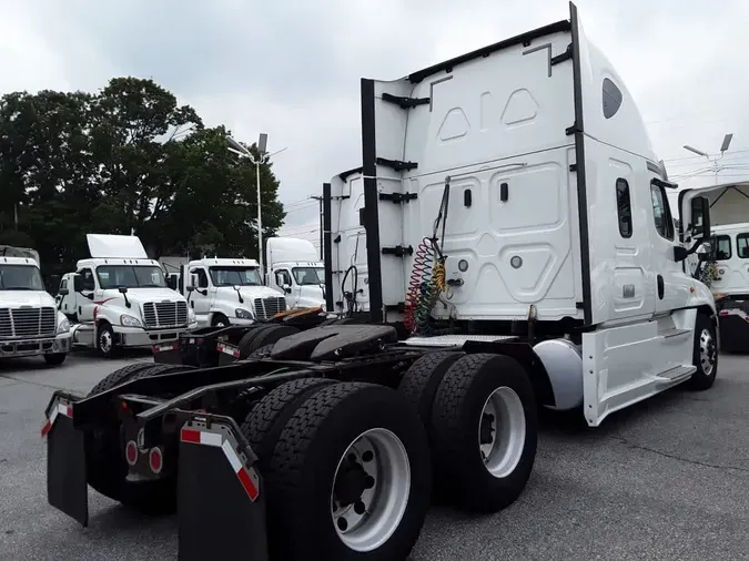 2018 FREIGHTLINER CASCADIA 125