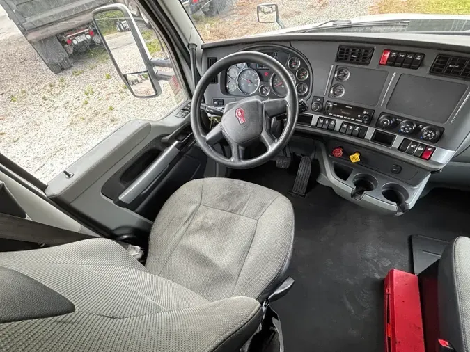 2022 Kenworth T680