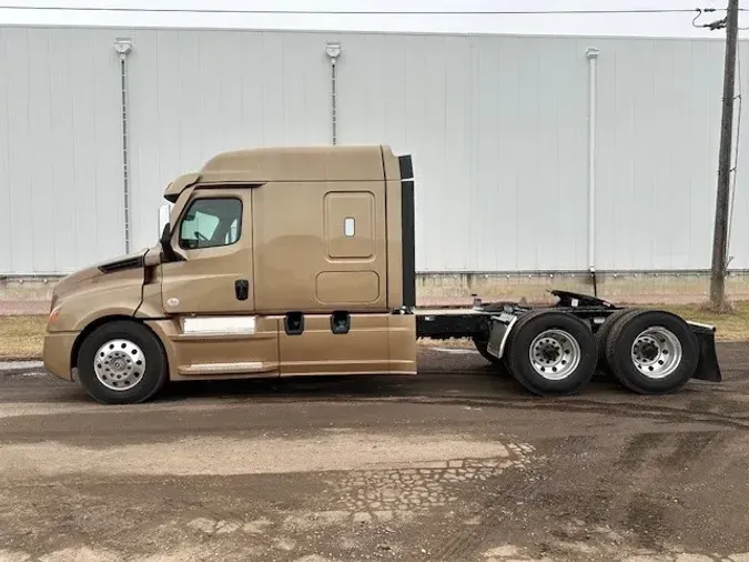 2024 Freightliner New Cascadia